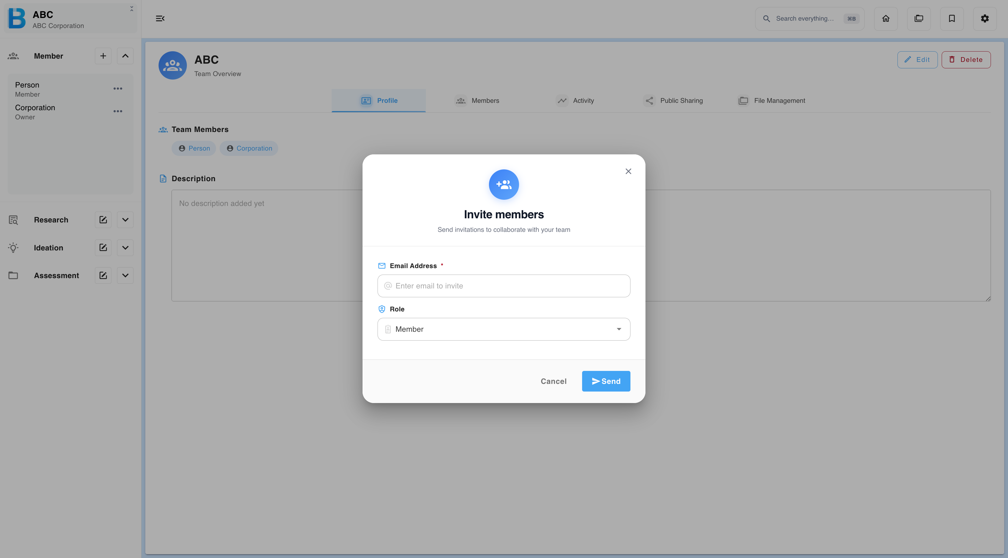 The Invite members dialog with pending invitations